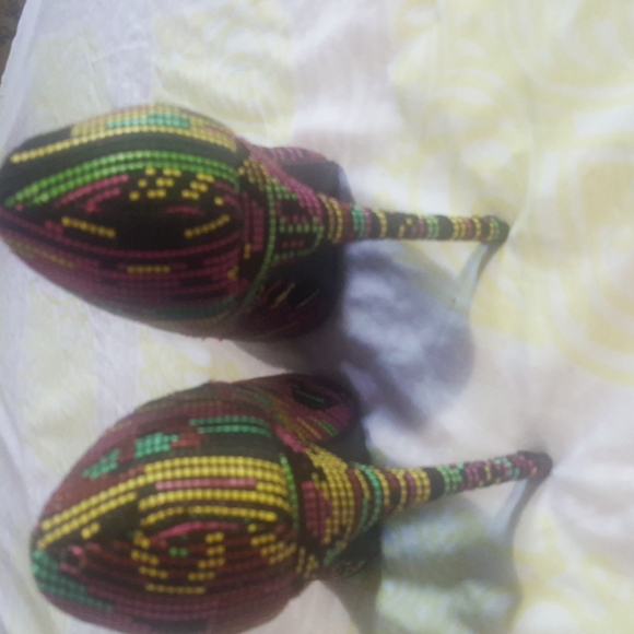 M&M 4 for $12 Shoes - Picture 5 of 8